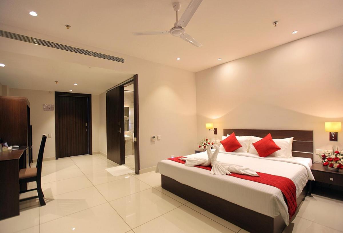 Hotel San Kollam Extérieur photo