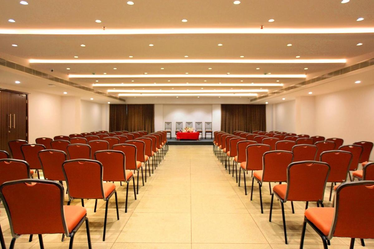 Hotel San Kollam Extérieur photo